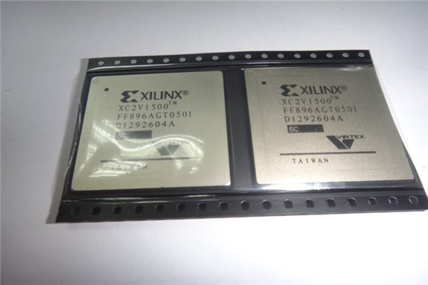 SI8421AB-D-ISR【专业IC收购】回收工厂库存电子料SM8S30AHE3/2D