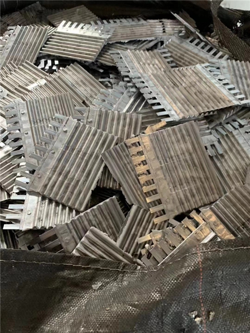 园洲废铁料回收充分利用生活垃圾的分类知识