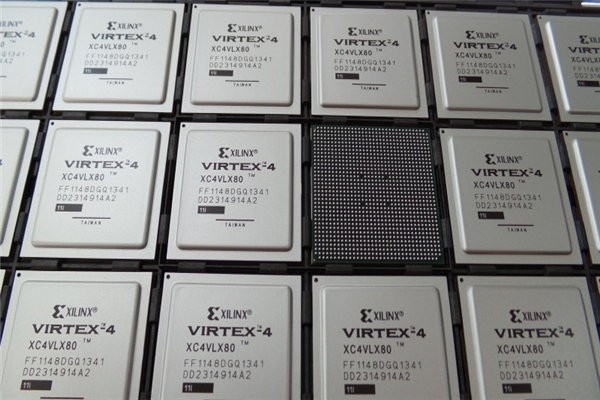 回收IC产品XQV300-4CB228I收购XCKU095-2FFVC1517E