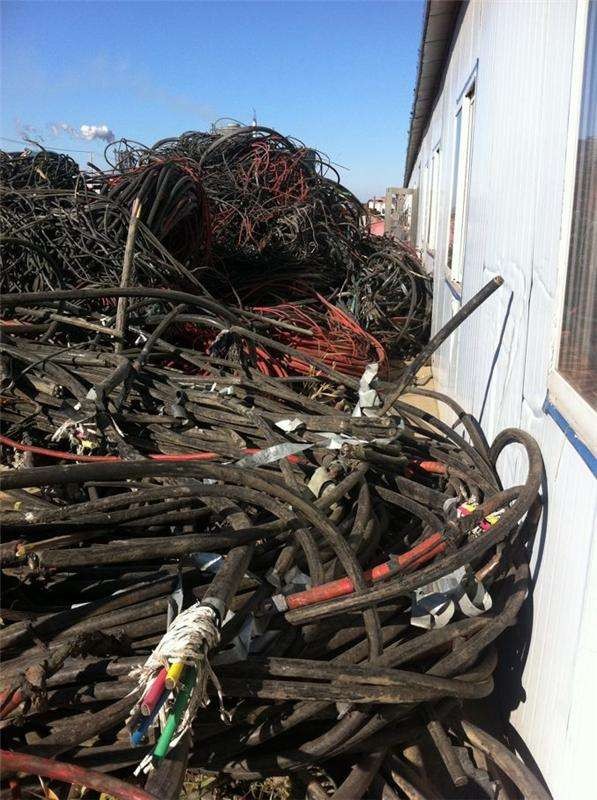 深圳宝安区废铜铝铁不锈钢回收安全效益高
