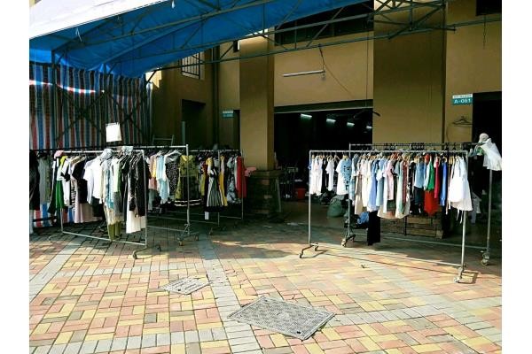 广州市海珠区高价回收库存服装【多少钱一件】