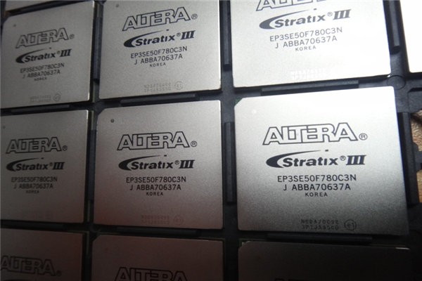 收库存ICM-40606-ATMEGA32U4-AU