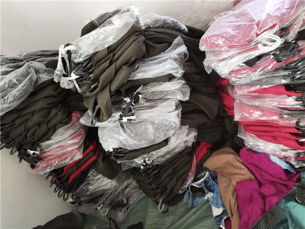禹州回收服装厂积压服装联系方式